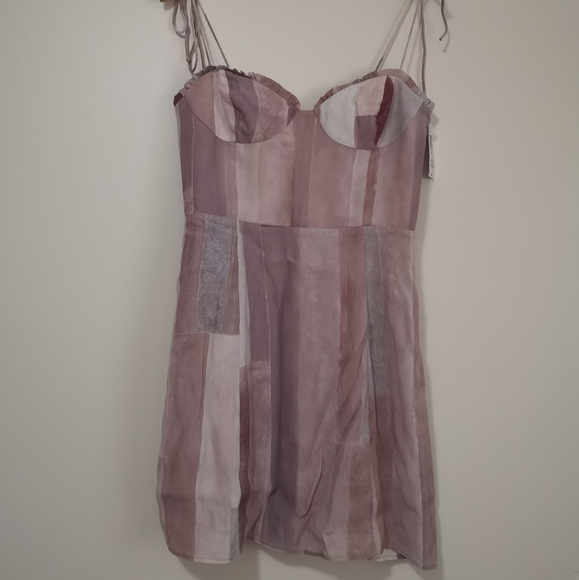 SOLD Aritzia Wilfred Fable Dress Heirloom Pink/Sage Frost - Picture 3 of 4